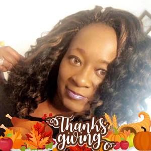 Meet your Posher, Christine